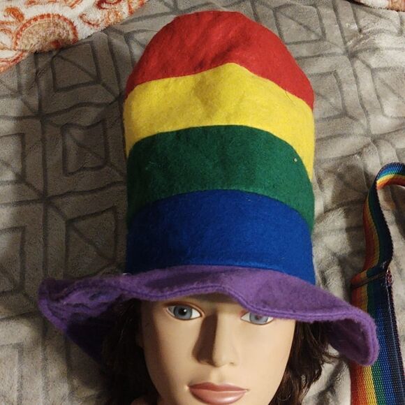 🌈 rainbow hat and suspenders set - Picture 4 of 9